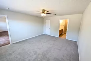 2001 Presidio St, Navarre, FL 32566 - Photo 16