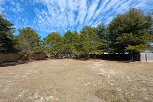 2001 Presidio St, Navarre, FL 32566 - Photo 24