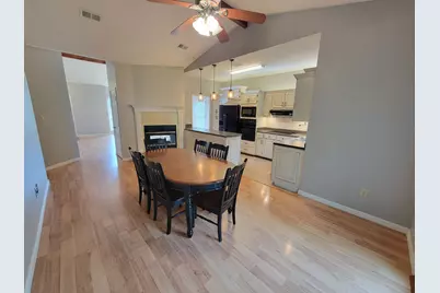 2225 Prytania Circle, Navarre, FL 32566 - Photo 6