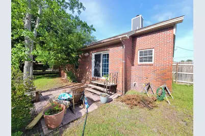 2225 Prytania Circle, Navarre, FL 32566 - Photo 20