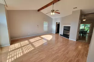 2225 Prytania Cir, Navarre, FL 32566 - Photo 2