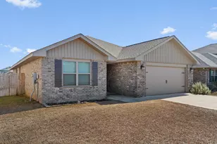 117 Ridgeway Cir, Crestview, FL 32536 - Photo 6