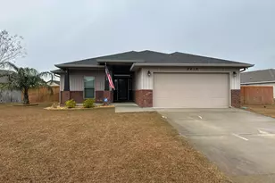 2413 Spur Ln, Gulf Breeze, FL 32563 - Photo 2