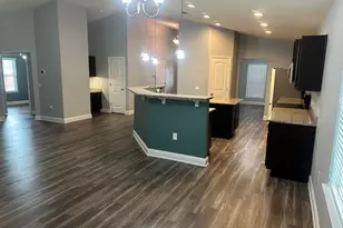 2413 Spur Ln, Gulf Breeze, FL 32563 - Photo 1