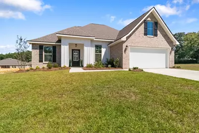 2703 Louis Circle, Crestview, FL 32536 - Photo 1