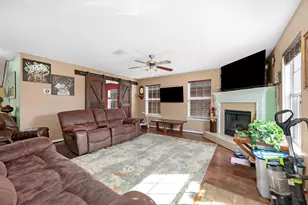 3437 Wasatch Range Loop, Bellview, FL 32526 - Photo 12