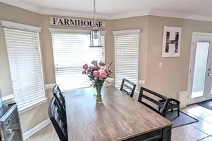 437 Bridgewater Ct, Mary Esther, FL 32569 - Photo 8