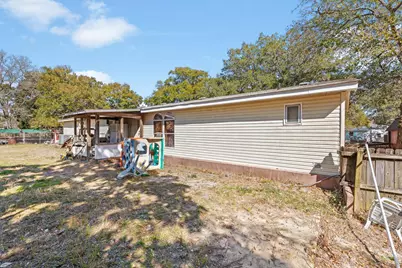 2125 Jeannie Street, Navarre, FL 32566 - Photo 6