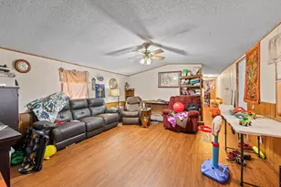 2125 Jeannie St, Navarre, FL 32566 - Photo 20