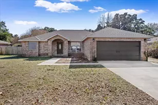 8111 Raleigh St, Navarre, FL 32566 - Photo 1