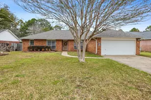 8134 Country Bay Blvd, Navarre, FL 32566 - Photo 1