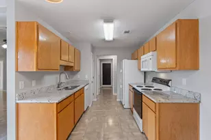 8828 Arlington Pl, Navarre, FL 32566 - Photo 14