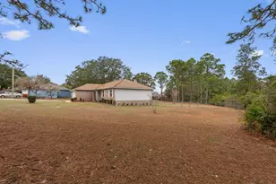 8828 Arlington Pl, Navarre, FL 32566 - Photo 44