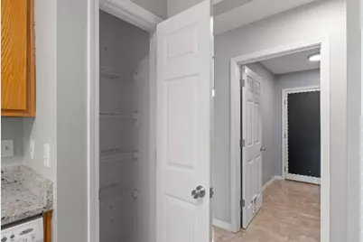 8828 Arlington Place, Navarre, FL 32566 - Photo 18