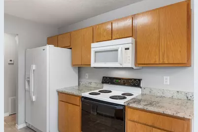 8828 Arlington Place, Navarre, FL 32566 - Photo 16