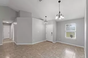 8828 Arlington Pl, Navarre, FL 32566 - Photo 6