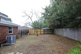 118 Shirley Dr, Gulf Breeze, FL 32561 - Photo 32