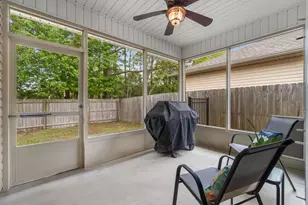 2209 Tom St, Navarre, FL 32566 - Photo 14