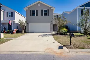 5864 Magnolia Bend Blvd, Milton, FL 32570 - Photo 1