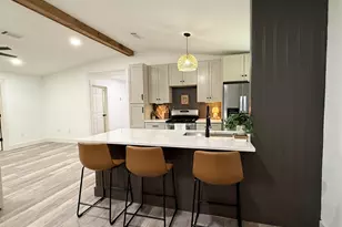 321 Timber Wind Dr, Defuniak Springs, FL 32433 - Photo 4