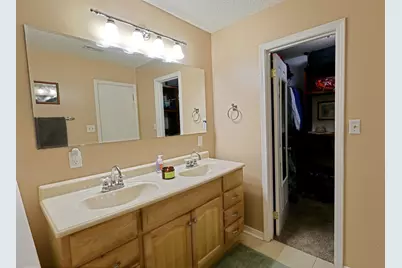 1647 Kalakaua Court, Gulf Breeze, FL 32561 - Photo 20