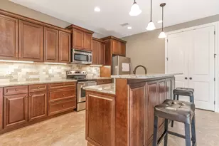 240 Gracie Ln, Niceville, FL 32578 - Photo 4