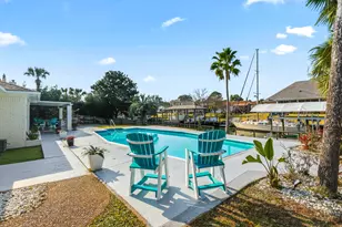 961 Aquamarine Dr, Gulf Breeze, FL 32563 - Photo 20