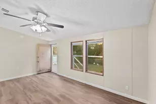 9108 Eagle Nest Dr, Navarre, FL 32566 - Photo 4