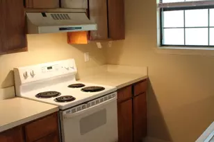 2138 Edgewood Dr, Navarre, FL 32566 - Photo 6