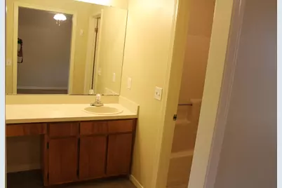 2138 Edgewood Drive, Navarre, FL 32566 - Photo 14