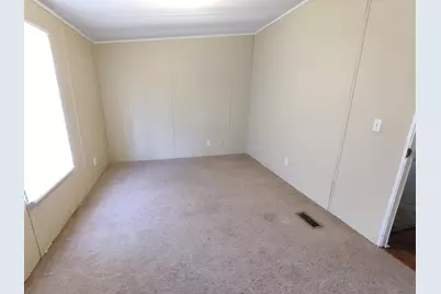 2226 Jeannie Street, Navarre, FL 32566 - Photo 6