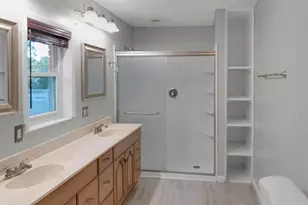 300 Wildwood St, Mary Esther, FL 32569 - Photo 16