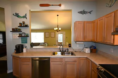 7409 Frankfort Street, Navarre, FL 32566 - Photo 18