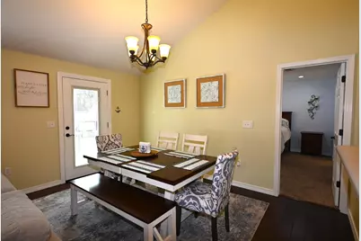 7409 Frankfort Street, Navarre, FL 32566 - Photo 12