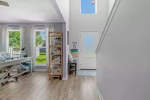 8905 Binnacle Ct, Navarre, FL 32566 - Photo 14