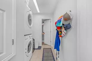 8905 Binnacle Ct, Navarre, FL 32566 - Photo 10