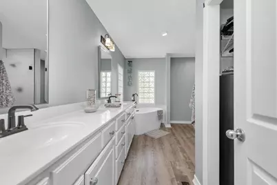 8905 Binnacle Court, Navarre, FL 32566 - Photo 24