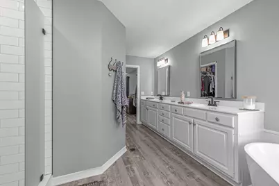 8905 Binnacle Court, Navarre, FL 32566 - Photo 20