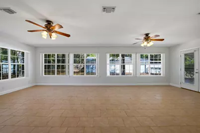 1522 Oak Shore Drive, Gulf Breeze, FL 32563 - Photo 10