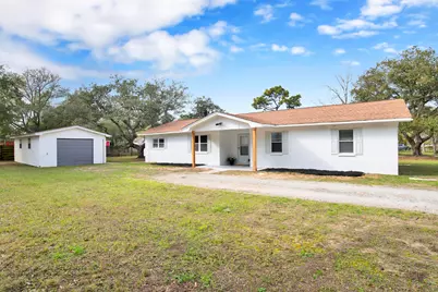 5621 Galvez Road, Pensacola, FL 32507 - Photo 2