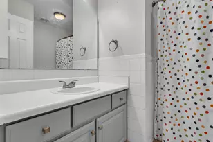 1723 Marseille Dr, Gulf Breeze, FL 32563 - Photo 18