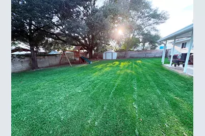 324 NW Leah Miller Drive NW, Fort Walton Beach, FL 32548 - Photo 34