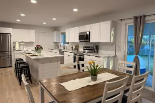 324 NW Leah Miller Dr NW, Fort Walton Beach, FL 32548 - Photo 4