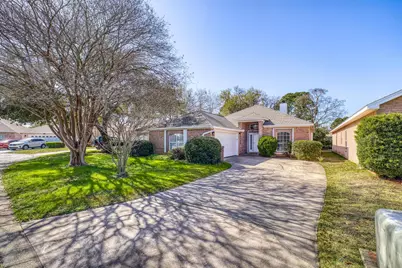 4172 Longwood Circle, Gulf Breeze, FL 32563 - Photo 4