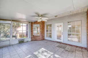 4172 Longwood Cir, Gulf Breeze, FL 32563 - Photo 50