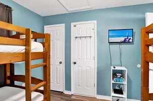 8436 Gulf Blvd, Navarre, FL 32566 - Photo 20