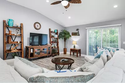 7113 Manatee Street, Navarre, FL 32566 - Photo 2