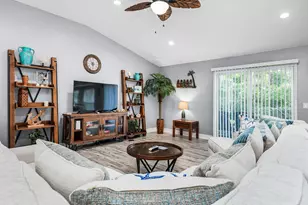 7113 Manatee St, Navarre, FL 32566 - Photo 2