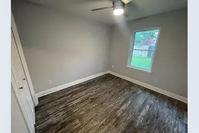 8808 Cagle Drive, Navarre, FL 32566 - Photo 14