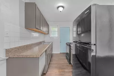 2101 W Romana Street W #A, Pensacola, FL 32502 - Photo 4